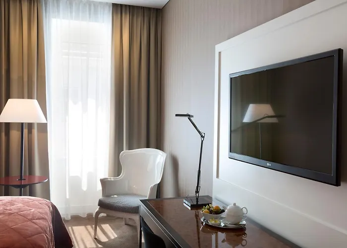 Hotel The Harmonie Vienna, Bw Premier Collection 4*