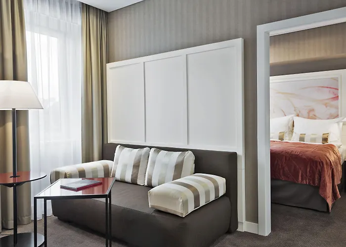 The Harmonie Vienna, Bw Premier Collection