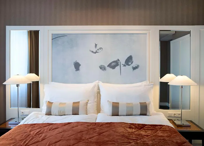 Hotel The Harmonie Vienna, Bw Premier Collection 4*