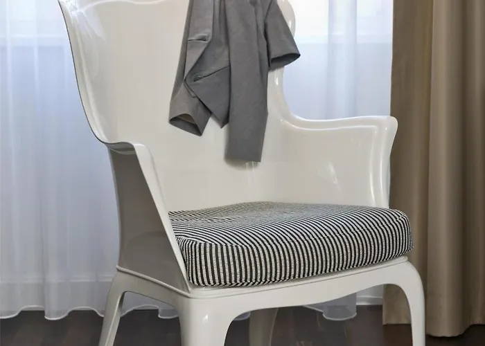 The Harmonie Vienna, Bw Premier Collection 4*