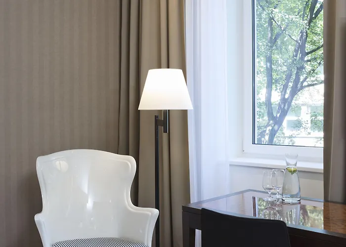 The Harmonie Vienna, Bw Premier Collection 4*